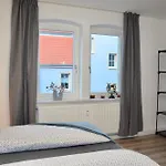 Neu - Oki-home - Zentral Mit Parkplatz Apartmán *
